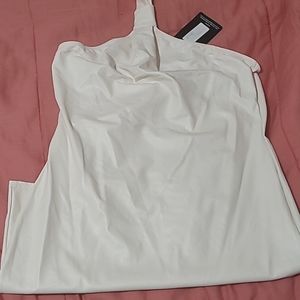 BNWT Cream Halterneck Bodycon Dress